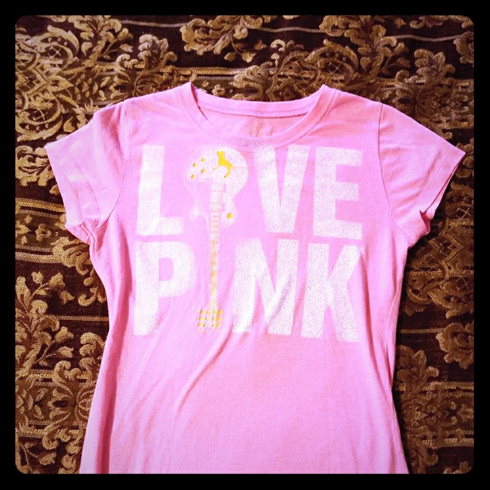 ❤Bundle of three VS pink tees❤